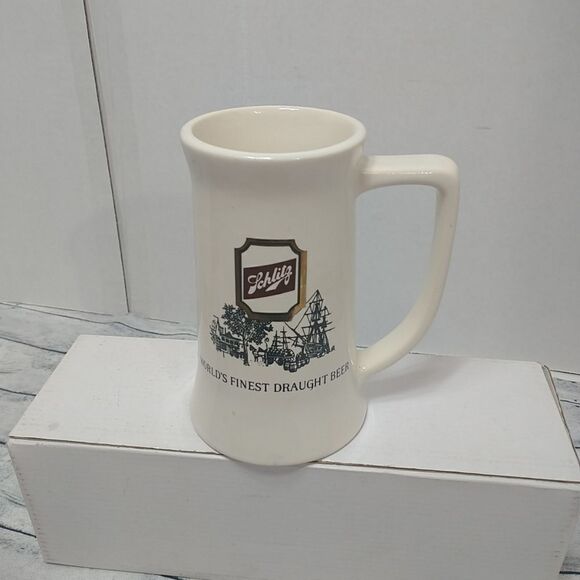 VINTAGE CERAMIC SCHLITZ BEER STEIN MUG WITH LARGE HANDLE - Picture 1 of 5